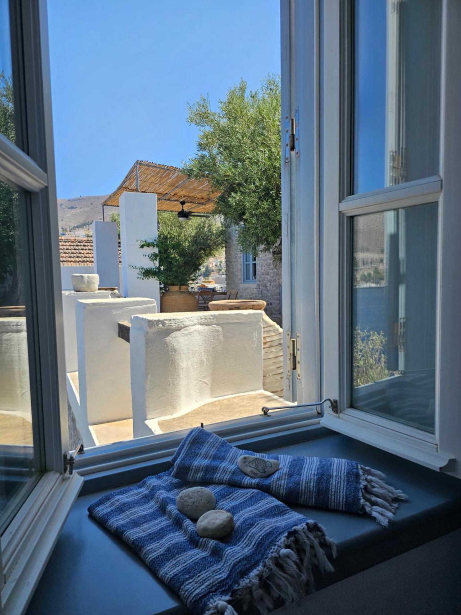 The Anchor House Bed & Breakfast Symi Exterior photo
